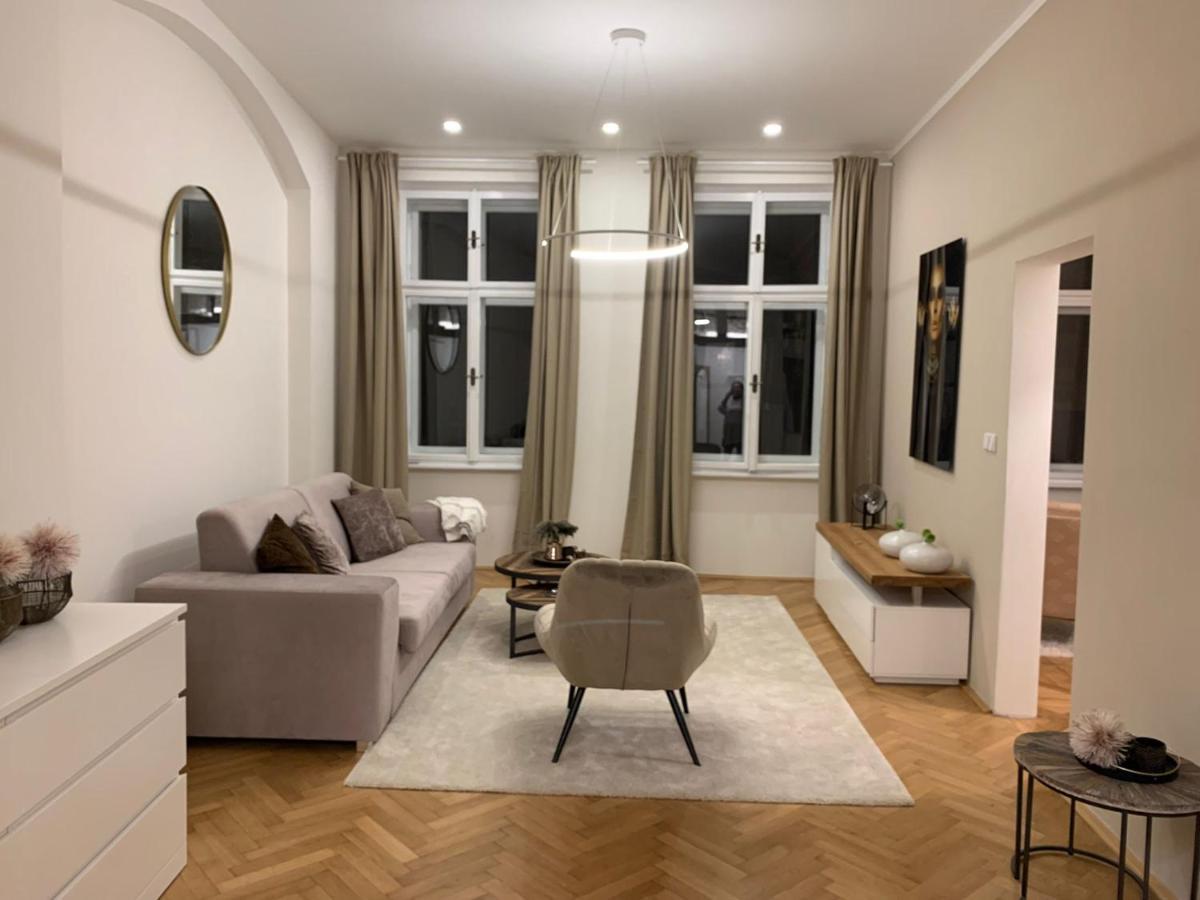 Апартаменты Bella Vista Collonade Карловы Вары Экстерьер фото